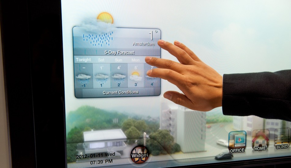 samsung-transparent-smart-window-1